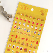 Charger l'image dans la galerie, TABERARETAI(たべられ隊) mini sticker3