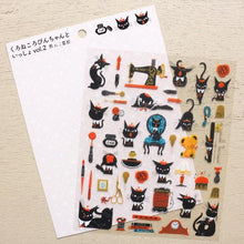 Carica l'immagine nel visualizzatore di Gallery, Clear sticker "Black cat Robin"- With Robin the black cat vol.1- cozyca products Hyogensha