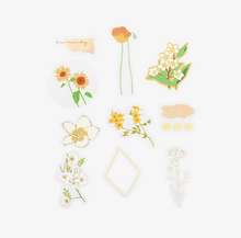 Carica l'immagine nel visualizzatore di Gallery, Clear flake sticker "Flowers Blossom/Yellow"