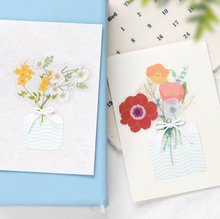 Carica l'immagine nel visualizzatore di Gallery, Clear flake sticker "Flowers Blossom/Yellow"