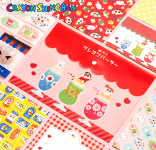 Carica l'immagine nel visualizzatore di Gallery, Crayon Shinchan "Crayon Parlor" Flat Pouches