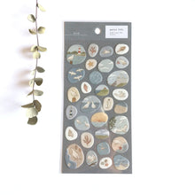 Charger l'image dans la galerie, quiet Life Sticker "bird"