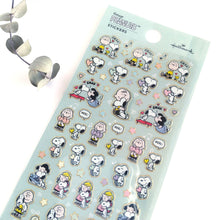 Carica l'immagine nel visualizzatore di Gallery, Snoopy ”Friends green" mini sticker