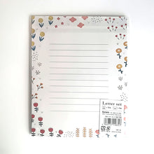 Carica l'immagine nel visualizzatore di Gallery, "Nordic" letter set