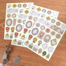 Charger l'image dans la galerie, Kraft Die Cut seal "natural nordic/Love & Flower" from Japan by Kyowa