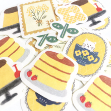 Carica l&#39;immagine nel visualizzatore di Gallery, Washi Flake sticker &quot;Watashibiyori&quot; (Kiiro)Yellow
