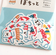 Carica l&#39;immagine nel visualizzatore di Gallery, Washi sticker &quot;Pochitto&quot; &lt;Polar bear vacation&gt; flake sticker
