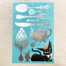 Load image into Gallery viewer, Post Card &quot;Black Cat Robin&quot; -Cutlery-
