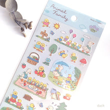 Carica l&#39;immagine nel visualizzatore di Gallery, Animal Family sticker from Japan&lt;GAIA&gt;
