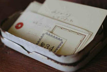 Lade das Bild in den Galerie-Viewer, Label Book Small/Large By Classiky From Japan
