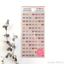 Carica l&#39;immagine nel visualizzatore di Gallery, chocotto seal &quot;Cute Smoky&quot; mini sticker
