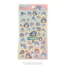 Lade das Bild in den Galerie-Viewer, Sanrio Big sticker 2022 winter by DAISO
