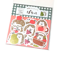 Carica l&#39;immagine nel visualizzatore di Gallery, Washi sticker &quot;Pochitto&quot; (Fruit Hedgehog) flake sticker
