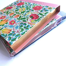 Charger l&#39;image dans la galerie, Sticky note &quot;William Morris World/Rose&quot;
