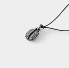 Charger l&#39;image dans la galerie, TRAVELER’S notebook Pewter charm -Coffee bean-
