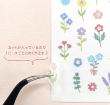 Load image into Gallery viewer, Sticker Selection &quot;small flower&quot;washi sticker from Japan&lt;GAIA&gt;
